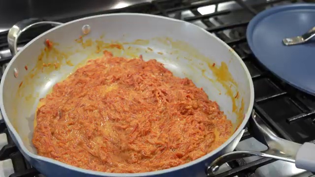 Freshly ground green cardamom seed powder for flavoring Gajar Ka Halwa